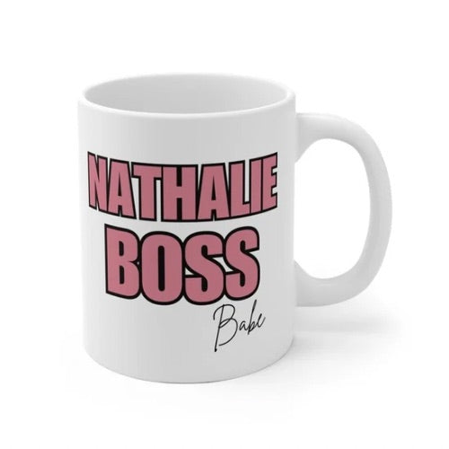 Keramiktasse „Name BOSS Babe“.